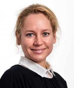 Simone - relatiemanager nederland